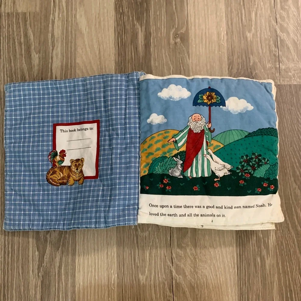 Vintage Soft Fabric Baby Books Lot of 3 Noahs Ark Mother‎ Goose Paddington Bear